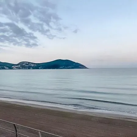 Bel Emplacement Des Lecques ! 3p Vue Saint-Cyr-sur-Mer